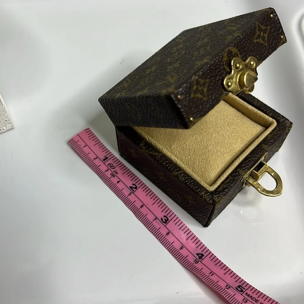 LOUIS VUITTON MINI MONOGRAM TRUNK - Picture 7 of 11